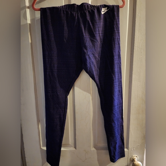 Nike Leggings Large - Picture 1 of 3